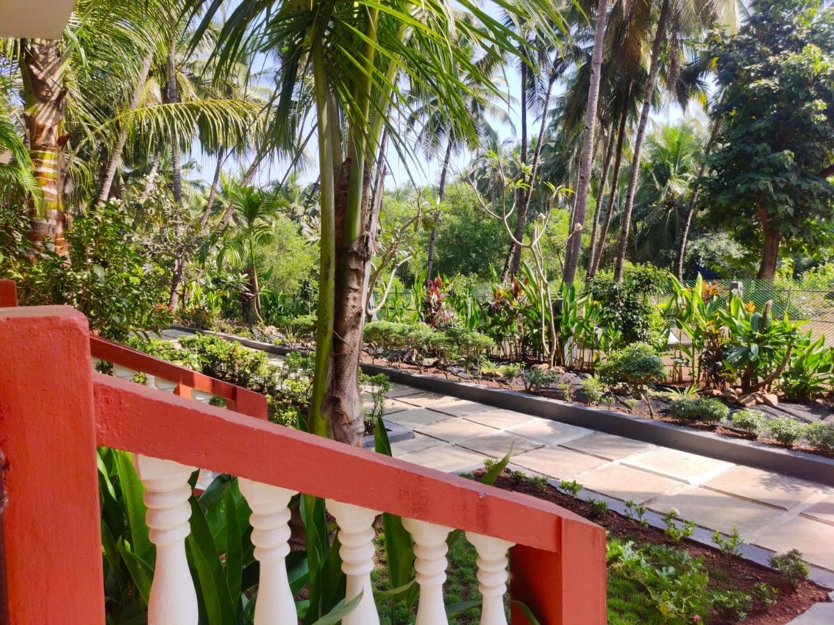 Royal Orbit Resort Agonda Bagian luar foto