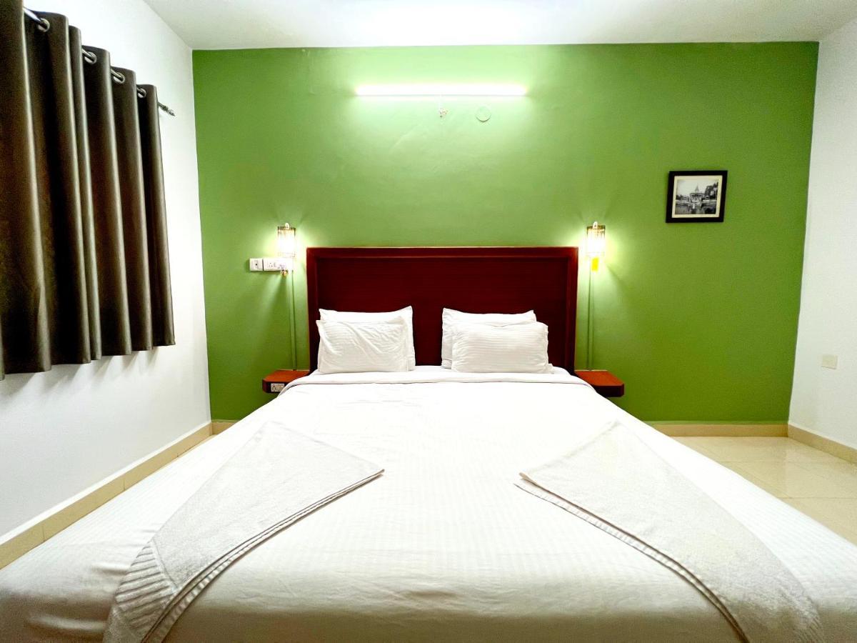 Royal Orbit Resort Agonda Bagian luar foto