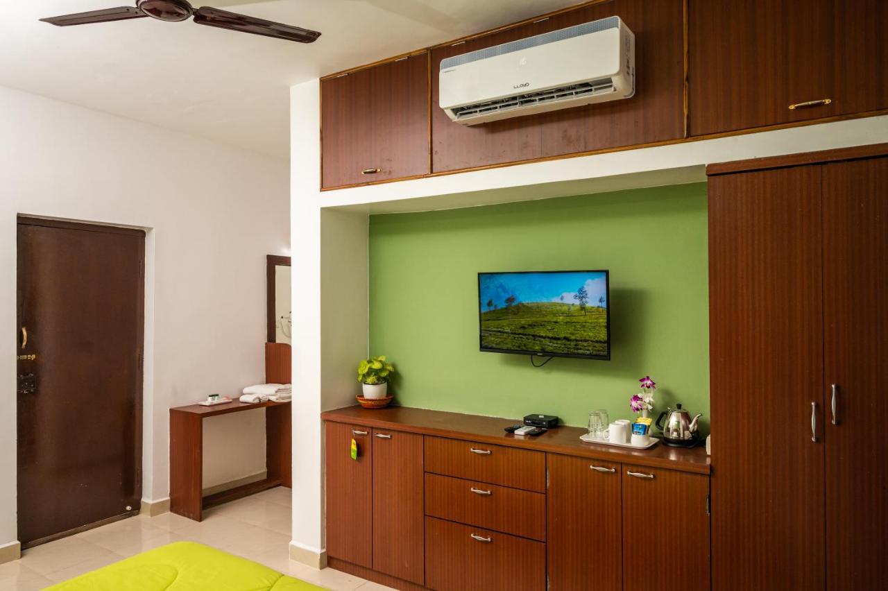 Royal Orbit Resort Agonda Bagian luar foto